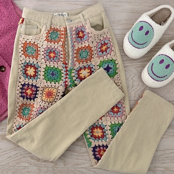 WE THE FREE l Zuni Crochet Crochet Rolled Mom Jeans Grandmacore Sz. 25 High Rise - Picture 3 of 14